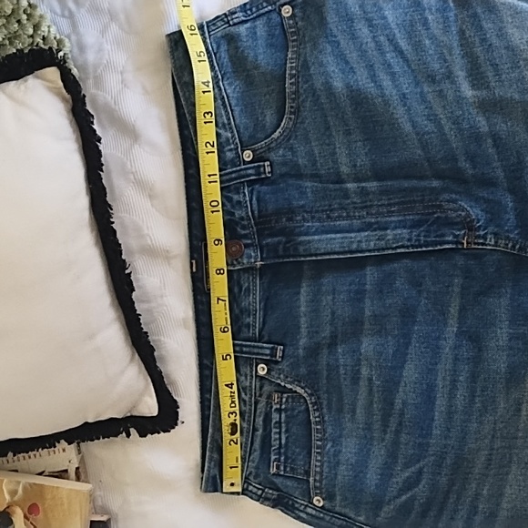 Abercrombie and Fitch mini jean skirt size 31 waist, US size 12 - Picture 6 of 7